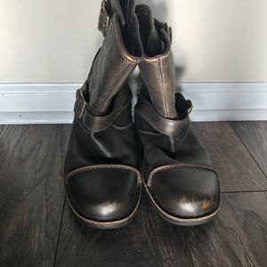 Men's UGG Boots